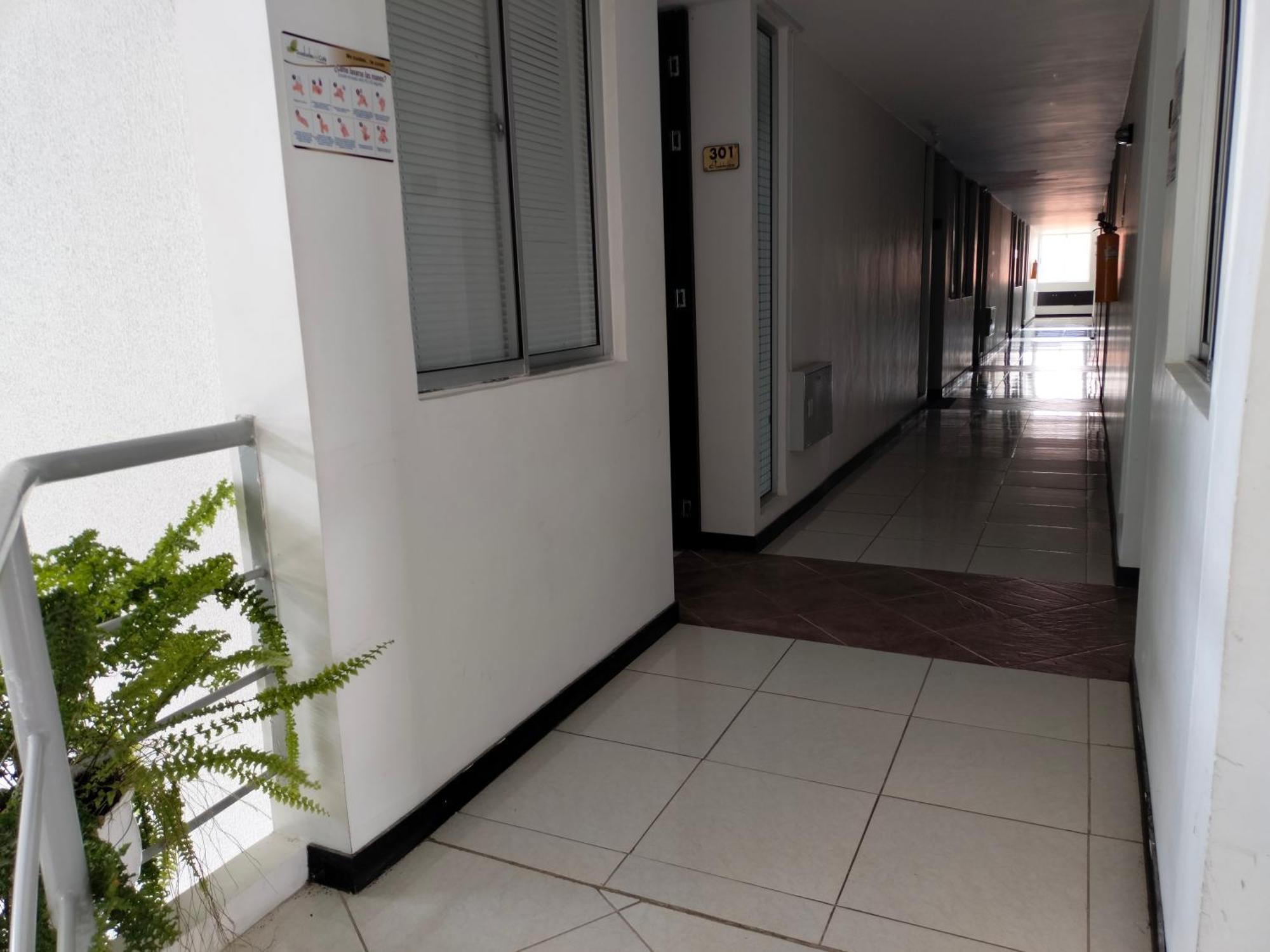 Apartamento Cerca Parque Del Cafe Con Piscina Montenegro Bagian luar foto